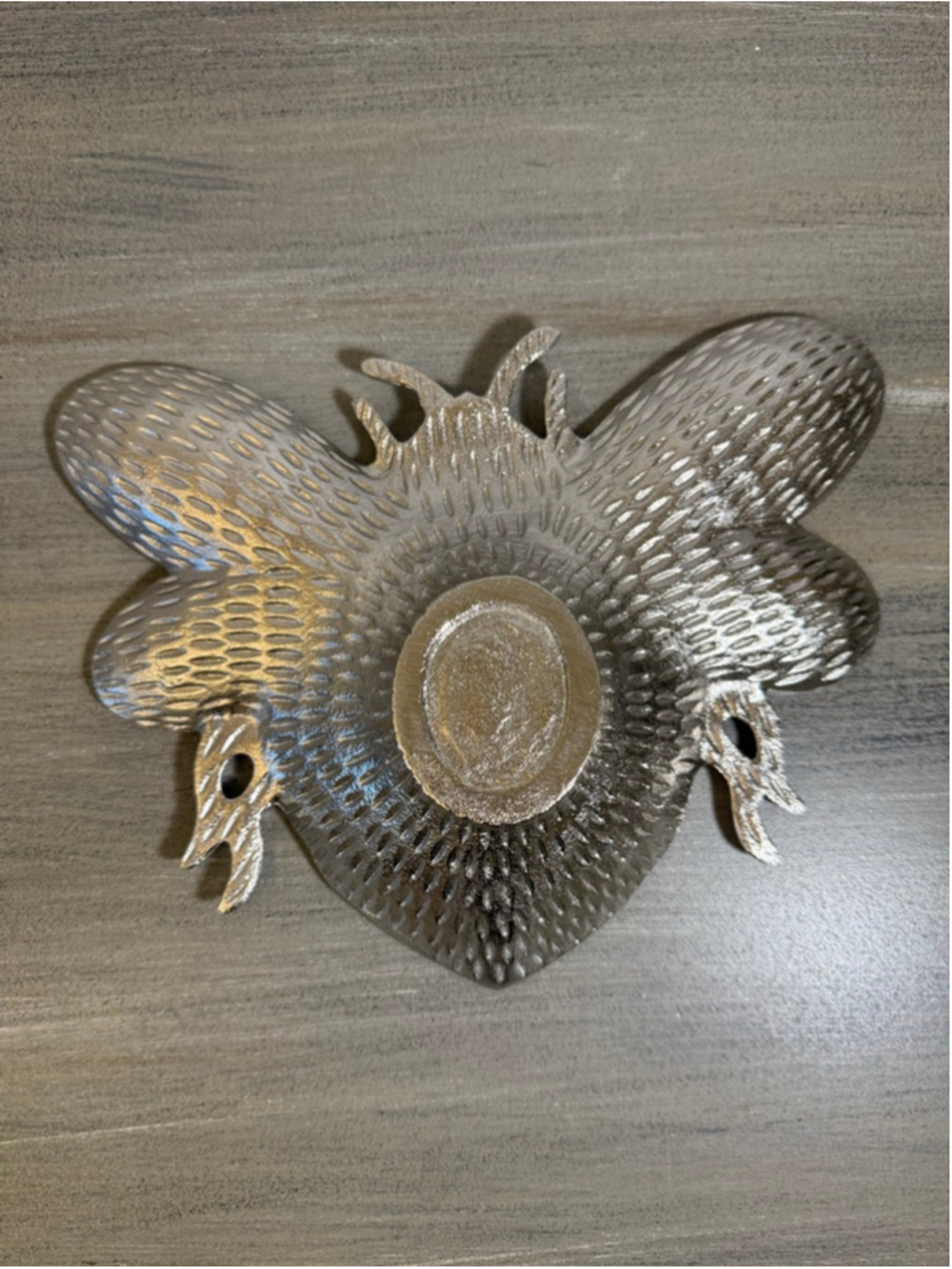 Culinary Concepts Large Silver Finish Bee Trinket Dish - Picture 5 of 5
